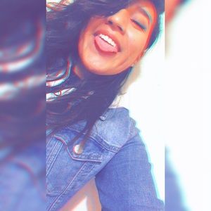 Meet your Posher, Joy